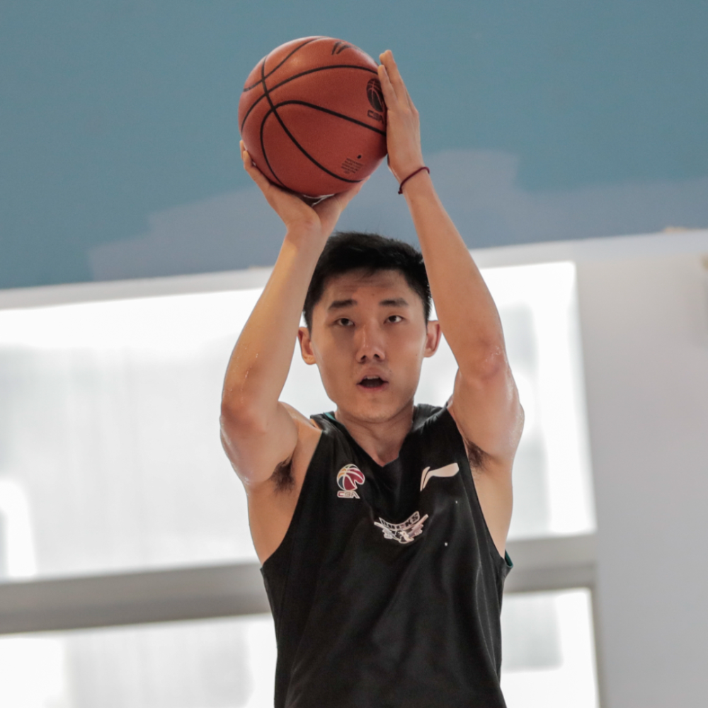 九游体育-包含今晨体能课后，毕尔巴鄂竞技扳平良机备战CBA常规赛，管理层满意，身体对抗强度拉满的词条