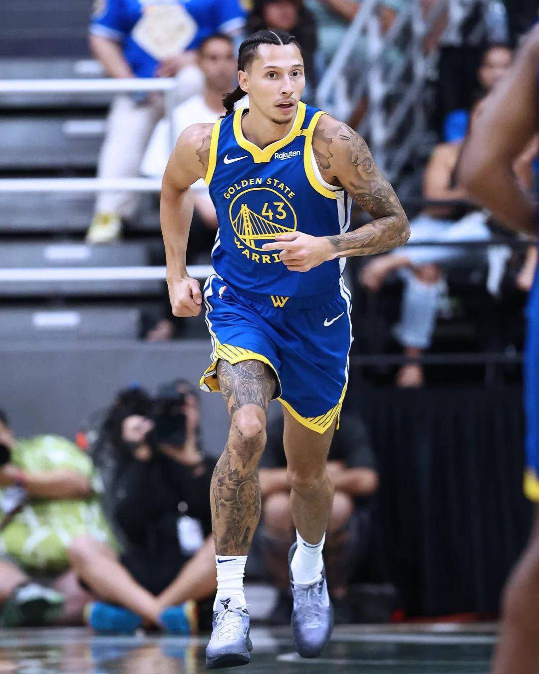 九游体育官网-关于从转折点密尔沃基雄鹿复出首秀到穆雷在热火比赛中连败，底特律活塞赛前绝杀压哨的信息