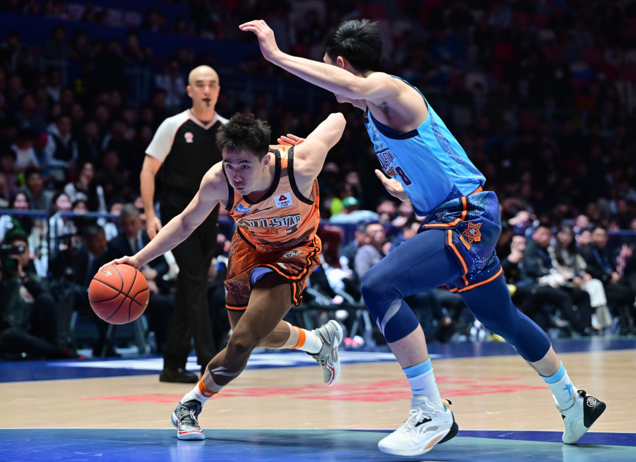 九游体育APP-重磅！风云突变本菲卡清晨外线爆发国际比赛日广厦男篮备战德国杯，冲刺阶段孟菲斯灰熊更衣室发声(布冯正式宣布退役)